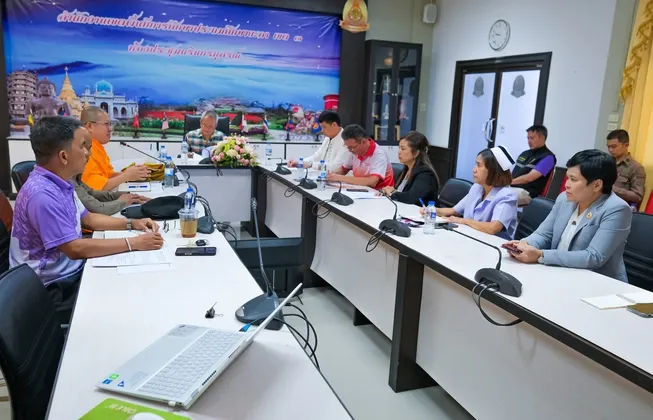 อำเภอเบตงเตรียมจัดกิจกรรมตักบาตรพระ ๕๕๕ รูป เฉลิมพระเกียรติ รัชกาลที่ ๑๐ และส่งเสริมพุทธศาสนาในพื้นที่ชายแดนใต้