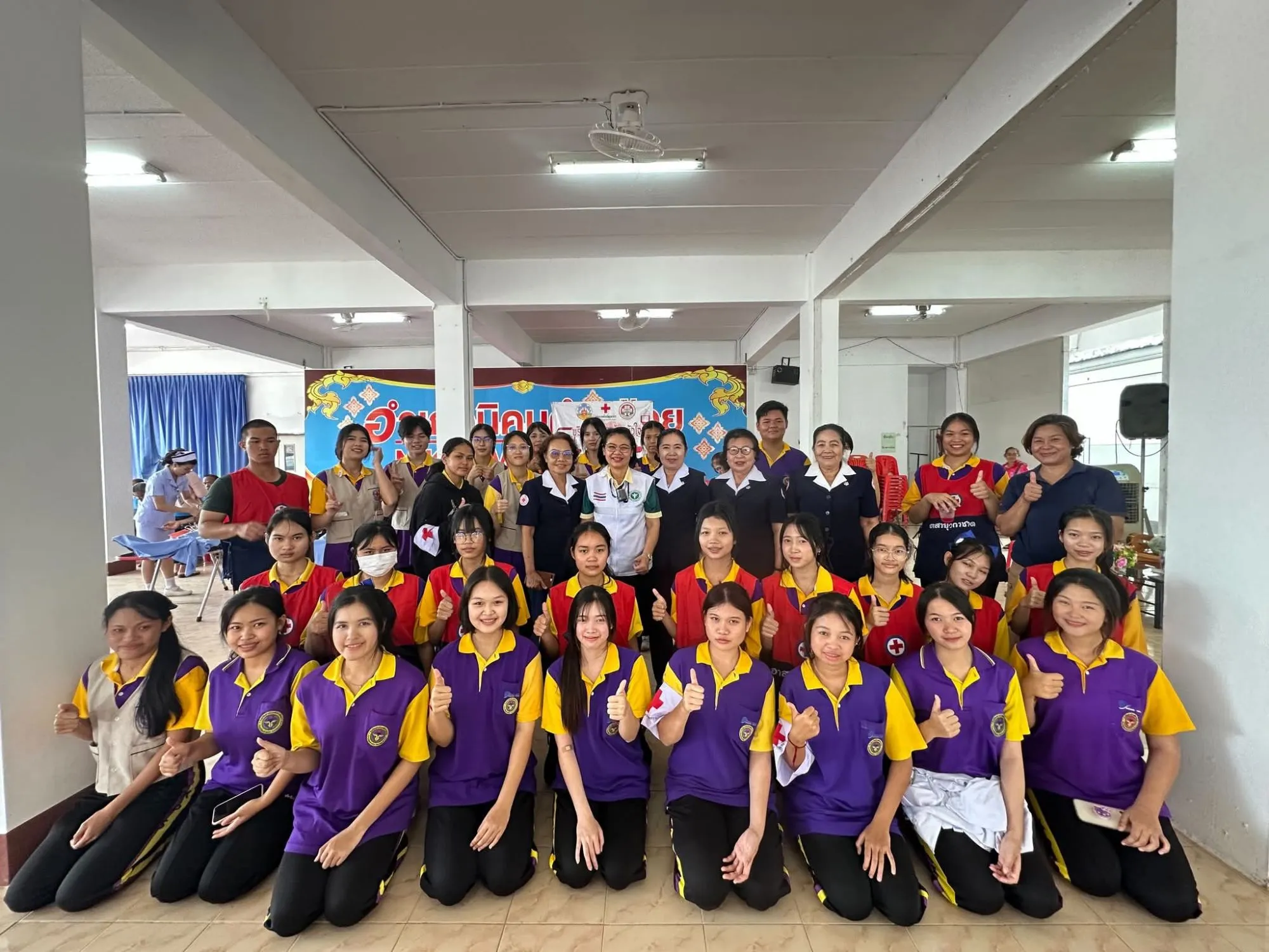 เหล่ากาชาดจังหวัดมุกดาหาร ออกหน่วยรับบริจาคโลหิต ภายใต้โครงการ ๗๐ พรรษา ๗๐ ล้านซีซี เฉลิมพระเกียรติฯ