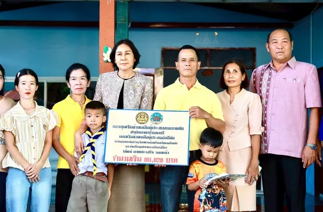 จังหวัดนครสวรรค์ มอบเงินช่วยเหลือผู้ประสบอัคคีภัย จากกองทุนช่วยเหลือผู้ประสบสาธารณภัย สำนักนายกรัฐมนตรี