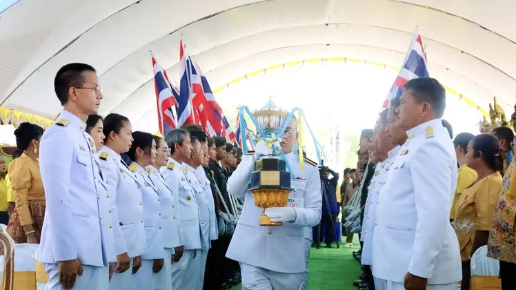 จังหวัดชุมพรเปิดศึกแข่งเรือยาวขึ้นโขนชิงธงคลองหัววัง-พนังตัก ๒๕๖๘ สืบสานประเพณีท้องถิ่น