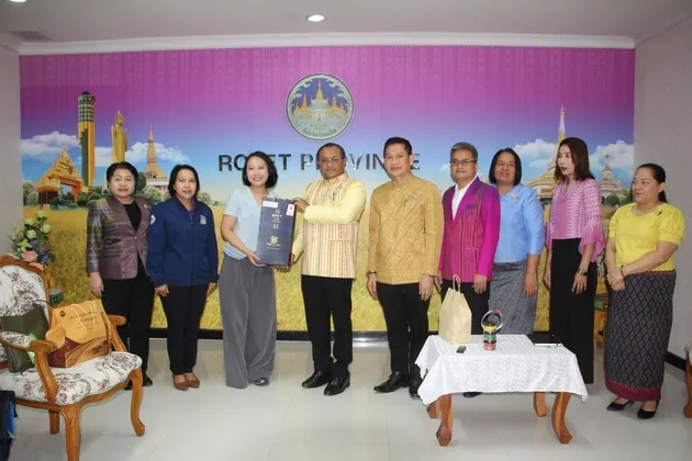 ร้อยเอ็ด – สื่อมวลชนและ Influencers ไต้หวัน เข้าเยี่ยมคารวะผู้ว่าราชการจังหวัดร้อยเอ็ด ก่อนลงพื้นที่ถ่ายทอดของดีร้อยเอ็ดสู่สายตาชาวโลก