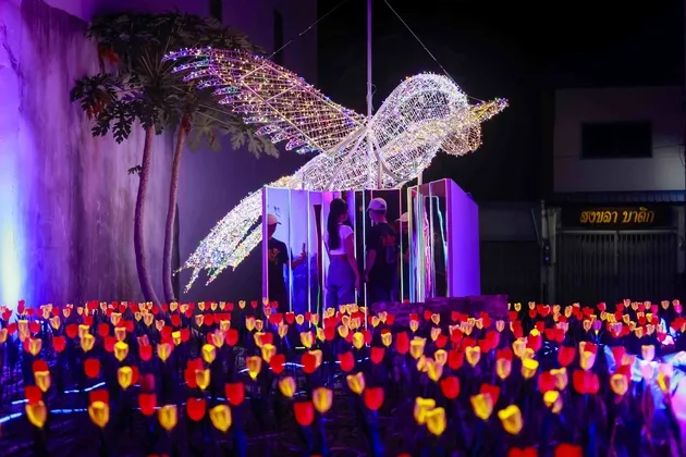 เชื่อมโยงอดีตสู่ปัจจุบันผ่าน DNA ของเมือง Lighting of Songkhla Lagoon งานสร้างสรรค์เพื่อเสริมสร้างเศรษฐกิจ