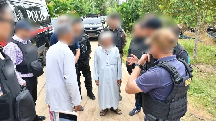 กอ.รมน.ภาค๔ สน.แจงความคืบหน้า กรณีเจ้าหน้าที่บังคับใช้กฎหมาย ในพื้นที่ อ.สะบ้าย้อย จ.สงขลา