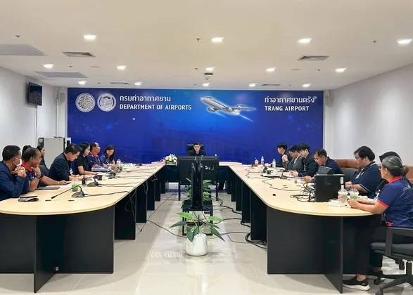 รองอธิบดีกรมท่าอากาศยาน (ด้านวิชาการ) ประชุมตรวจรับงานโครงการจ้างให้บริการและบำรุงรักษาระบบตรวจบัตรโดยสารขึ้นเครื่อง (Common Use Passenger Processing System : CUPPS) ณ ท่าอากาศยานตรัง