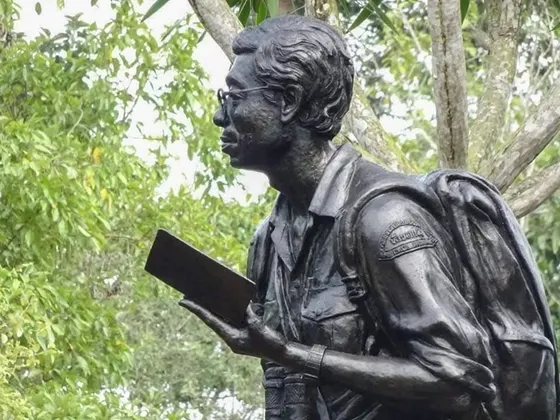 กรมอุทยานฯ ร่วมรำลึกครบรอบ ๓๕ ปี สืบ นาคะเสถียร เพื่อรำลึกถึงคุณงามความดีและการเสียสละของเจ้าหน้าที่พิทักษ์ป่าทุกนายที่อุทิศตนปกป้องทรัพยากรป่าไม้และสัตว์ป่าของประเทศไทย