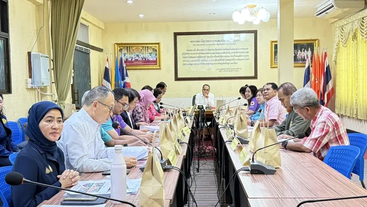 จังหวัดยะลา ติดตามความคืบหน้าโครงการกำจัดขยะมูลฝอยโดยแปรรูปเป็นพลังงานไฟฟ้า และการ จัดการขยะเพื่อผลิตเป็นเชื้อเพลิงและปุยอินทรีย์ สร้างนิสัยแยกขยะก่อนทิ้ง ลดปริมาณก๊าชเรือนกระจก ลดปัญหาโลกร้อน สร้างสิ่งแวดล้อมและอากาศสะอาด